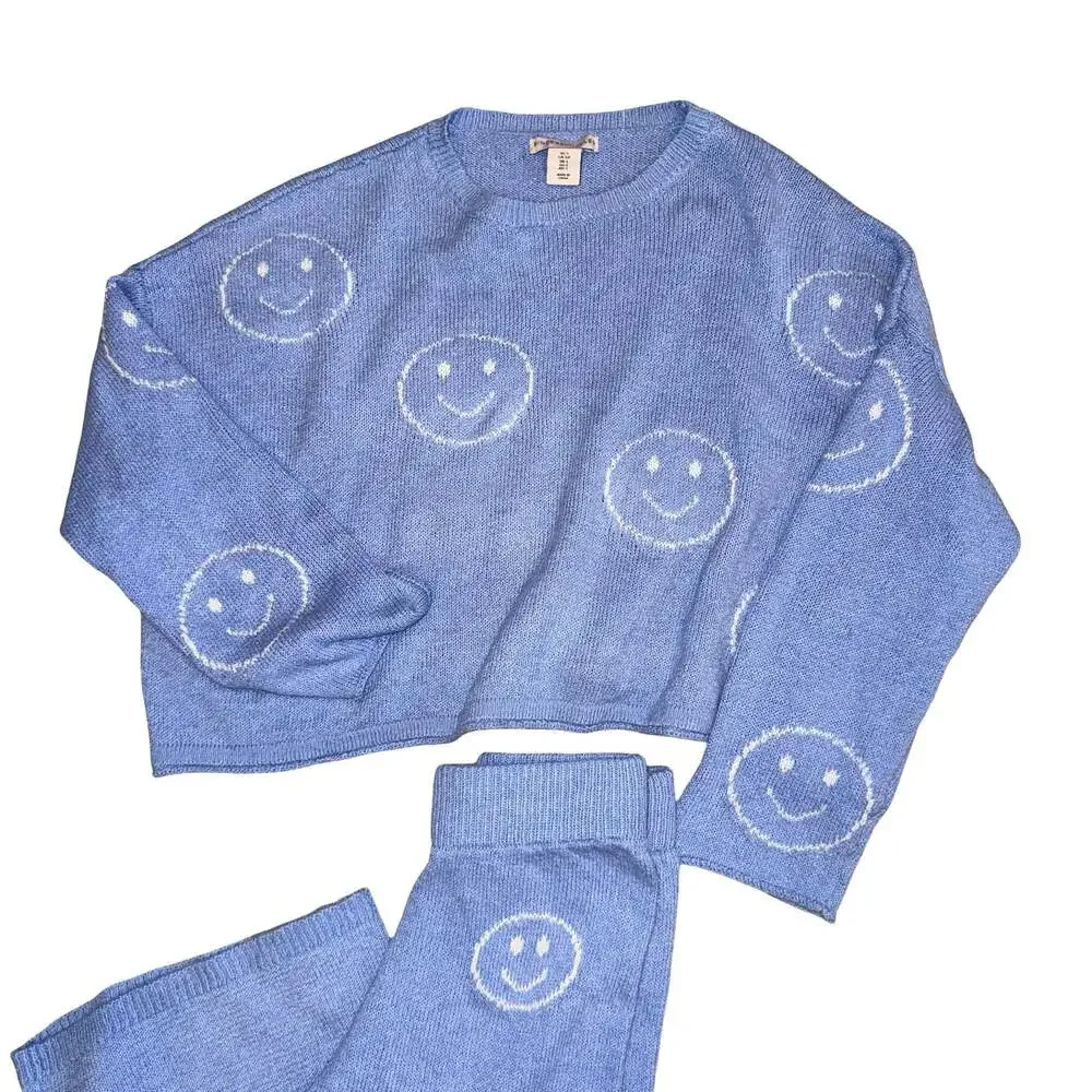 Sincerely Jules Blue Smiley Face Knit Loungewear Set size Small